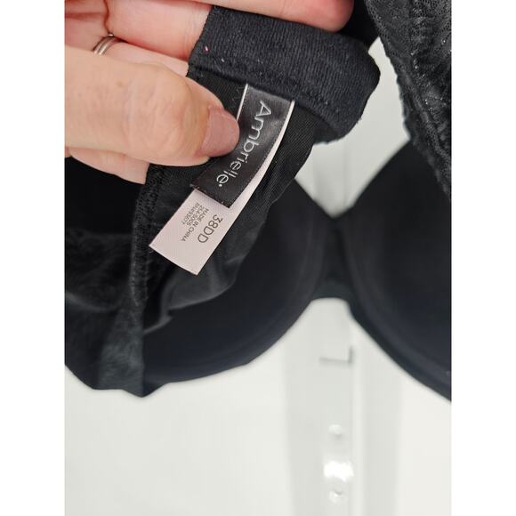 Ambrielle Womens Sz 38DD Lightly Lined T Shirt Bra Black Floral Print - Picture 4 of 4